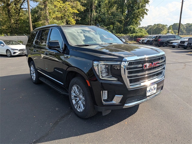 2023 Gmc Yukon SLT photo 2