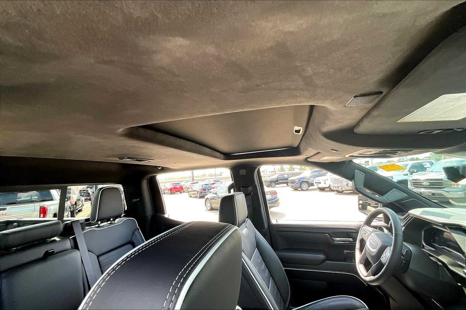 2025 Gmc Sierra 1500 AT4X photo 13