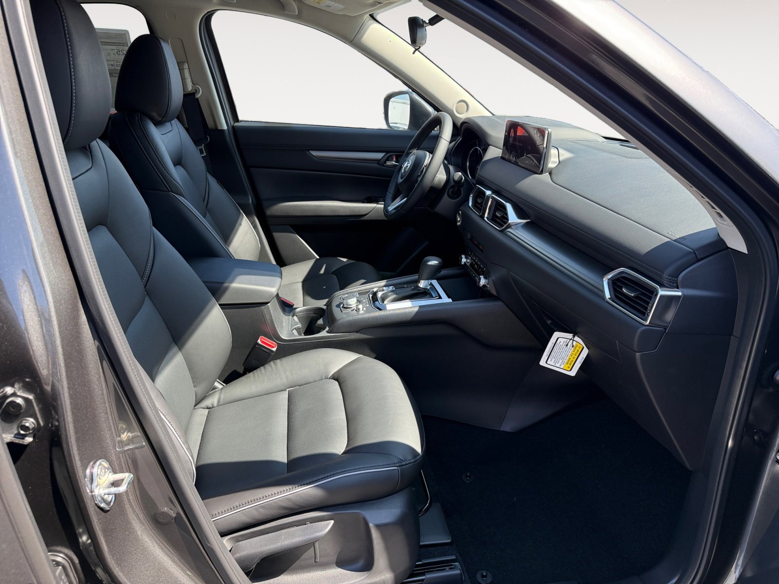 2025 Mazda CX-5 2.5 Select photo 19