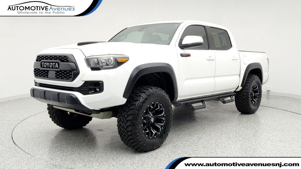2019 Toyota Tacoma TRD Pro's photo