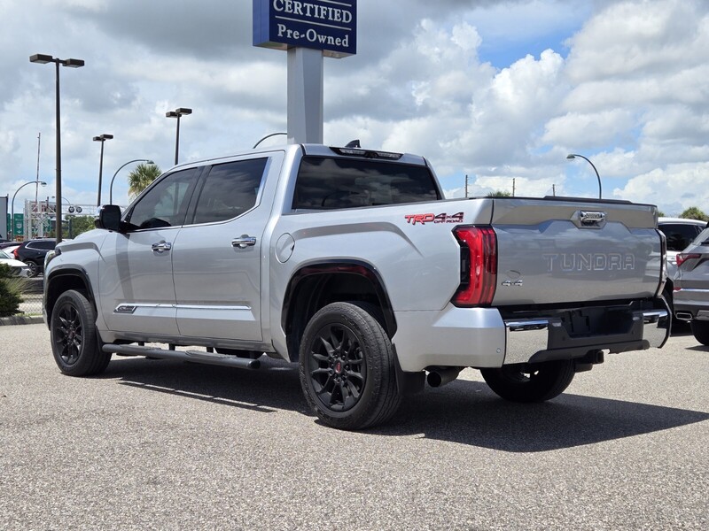 2022 Toyota Tundra 1794 Edition CrewMax photo 3