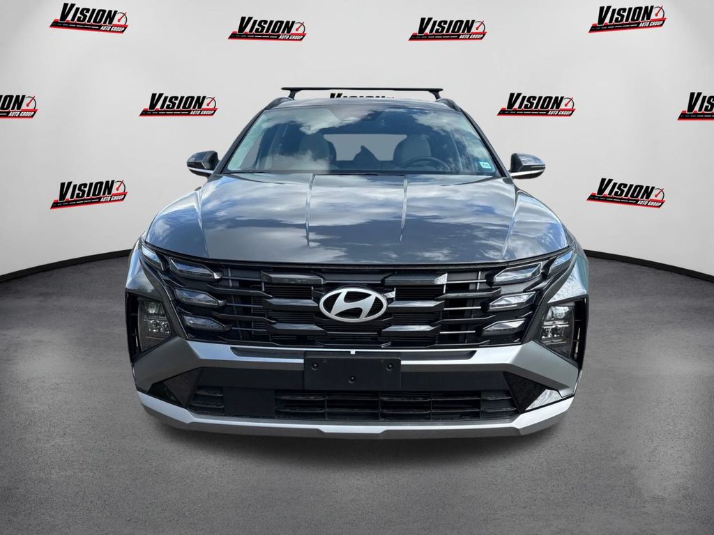 2025 Hyundai Tucson SEL Convenience photo 2