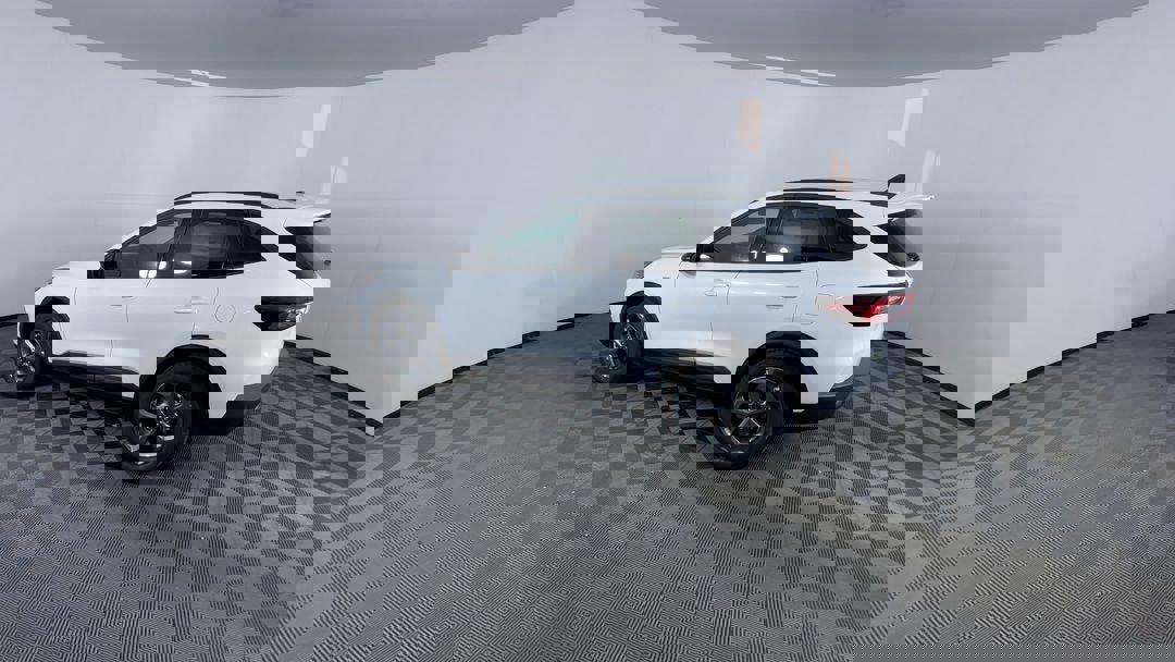 2025 Ford Escape photo 5
