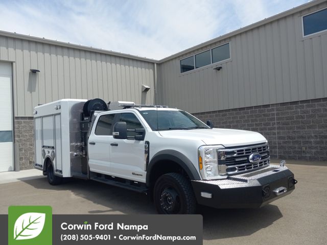2024 Ford F-550 Super Duty Chassis Cab XL's photo