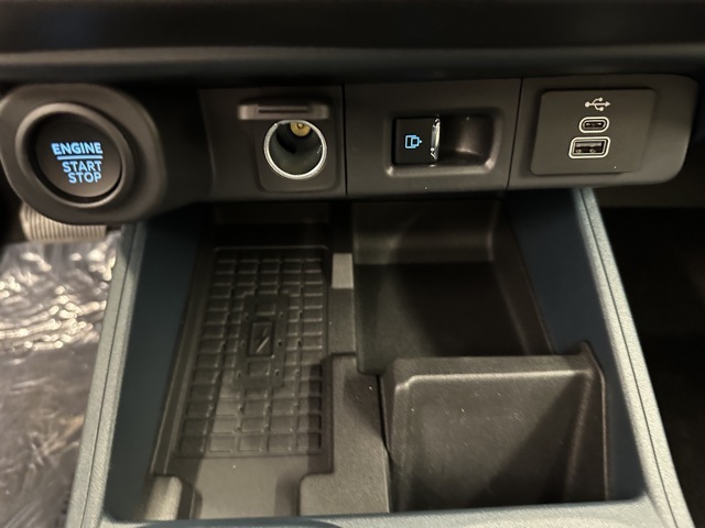 2025 Ford Maverick Lariat photo 21