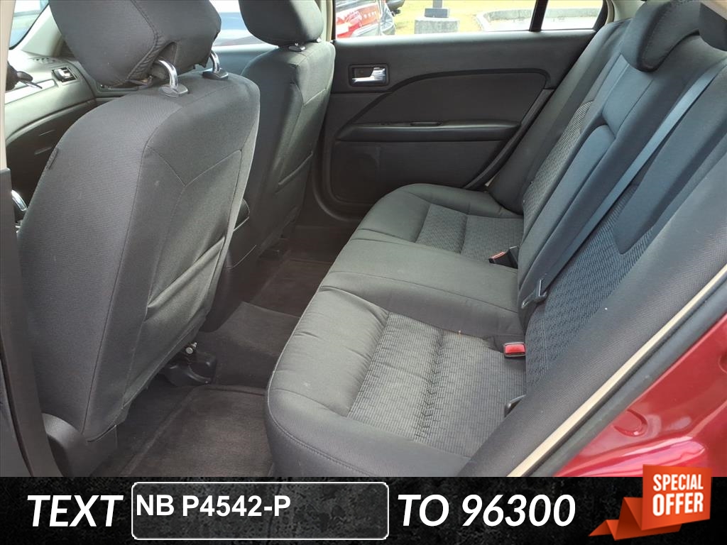 2012 Ford Fusion SE photo 3