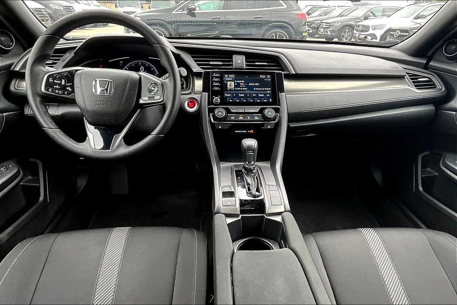 2019 Honda Civic Hatchback EX photo 15