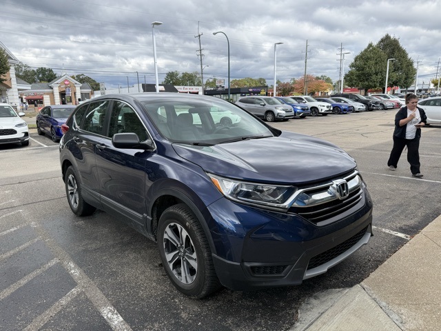2019 Honda CR-V LX photo 2