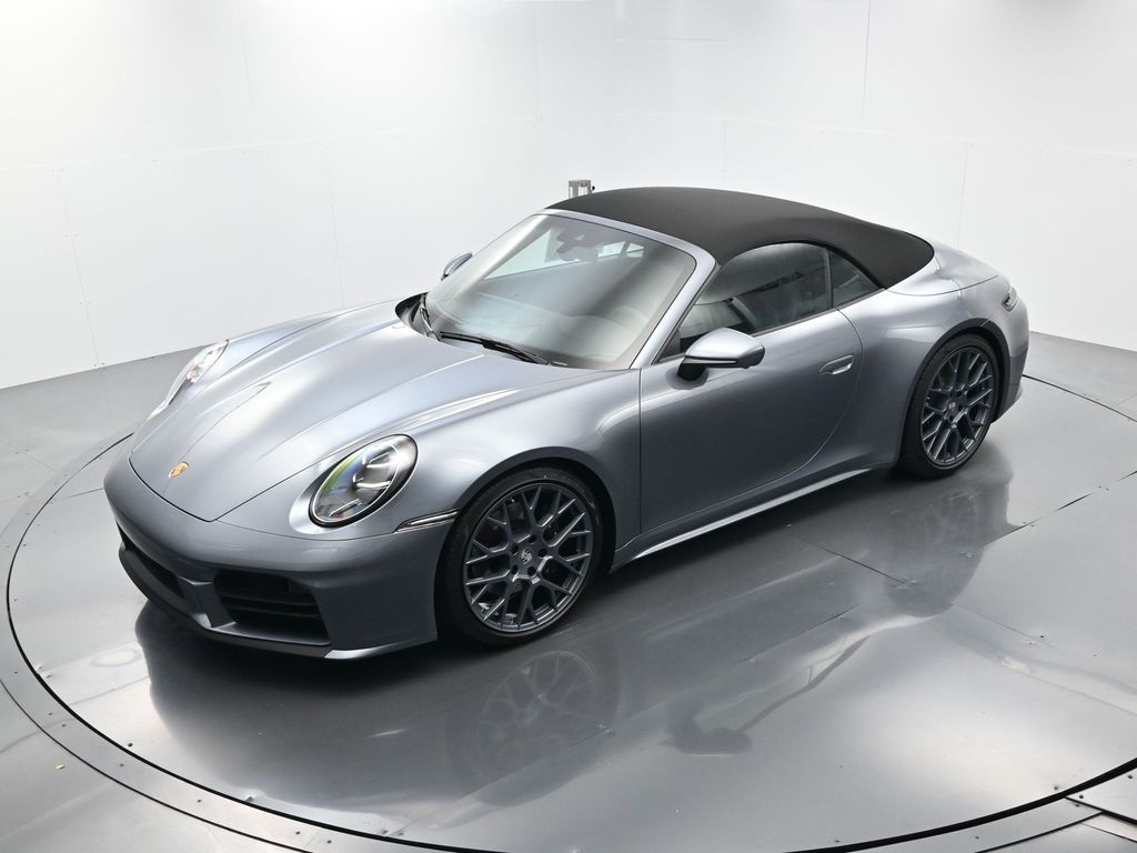 2026 Porsche 911 T photo 30