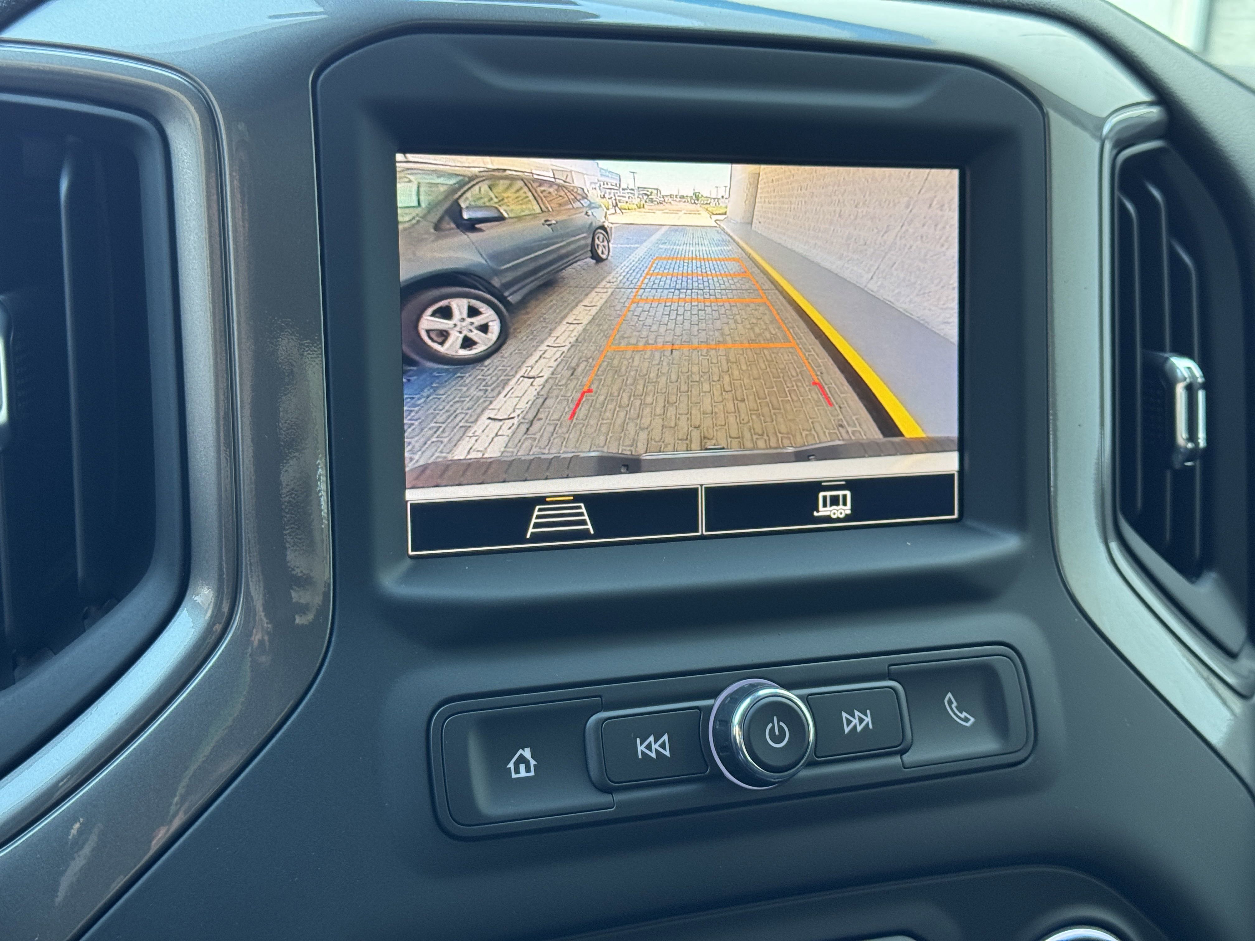 2025 Chevrolet Silverado 2500HD photo 9