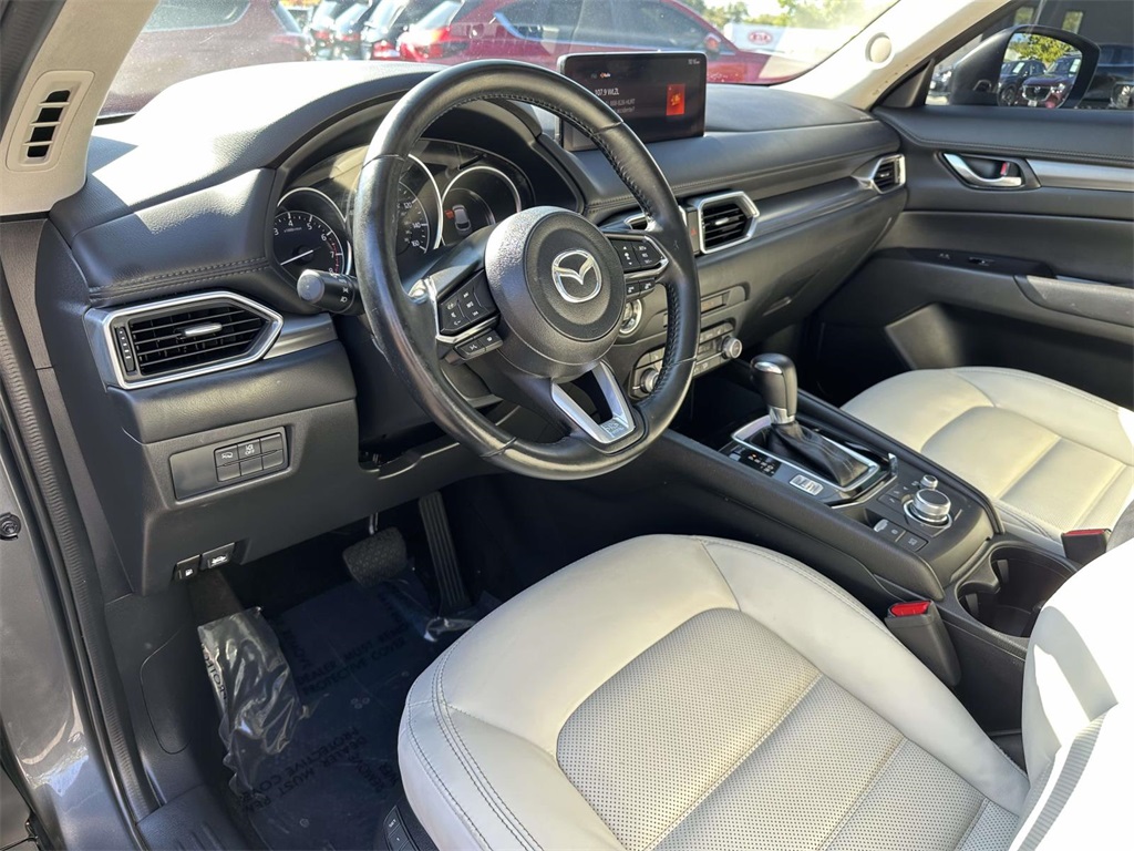 2022 Mazda CX-5 2.5 S Preferred photo 2