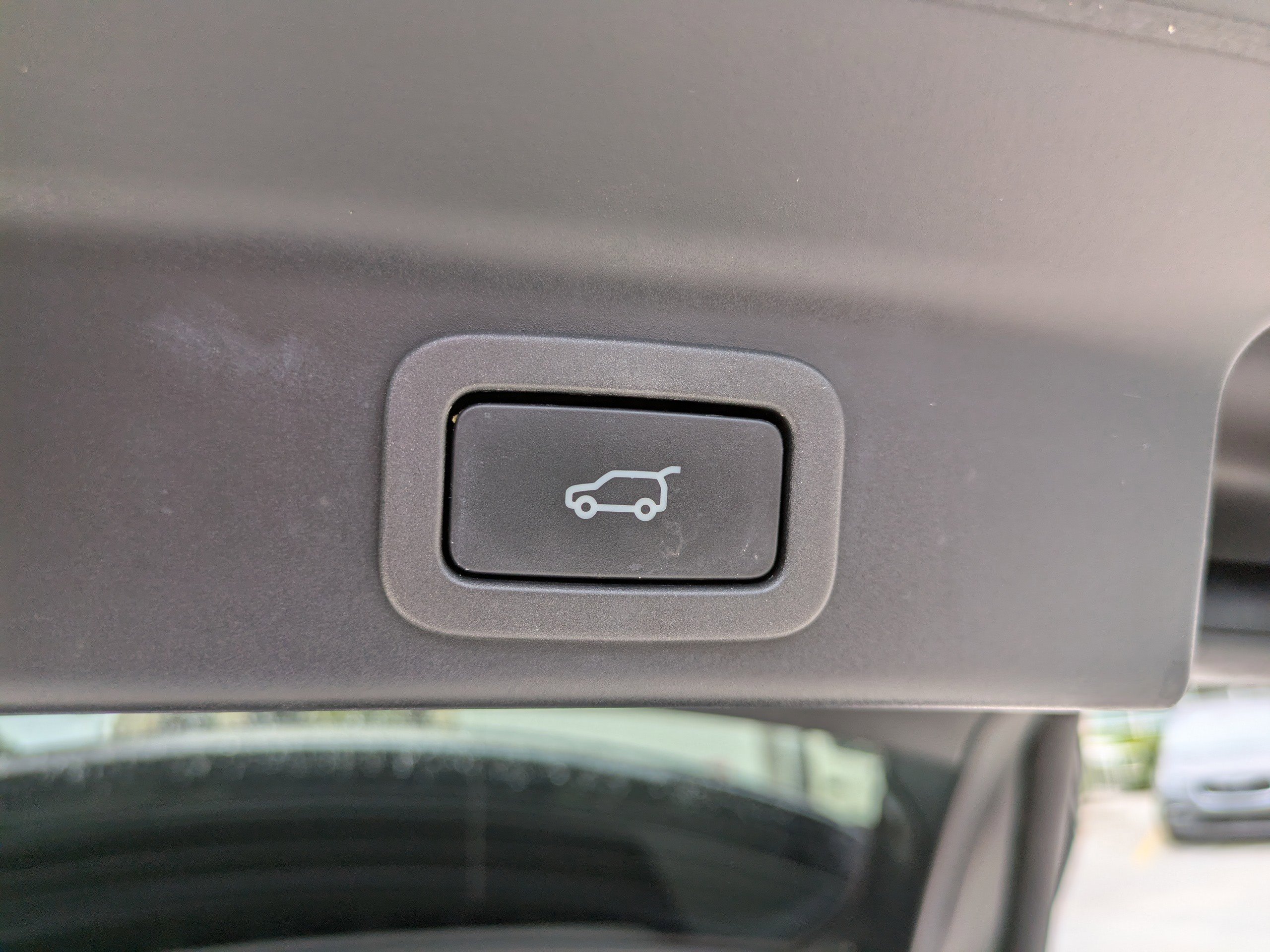2019 Jaguar F-PACE S photo 19