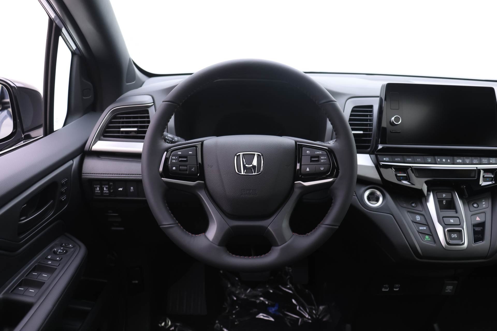 2026 Honda Odyssey photo 10