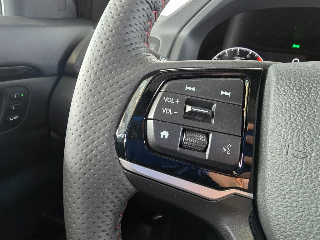 2025 Honda Ridgeline Black Edition photo 37