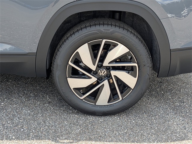 2026 Volkswagen Atlas SEL photo 10