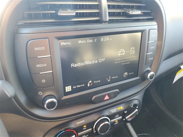 2025 Kia Soul LX photo 15