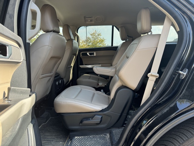 2021 Ford Explorer XLT photo 23