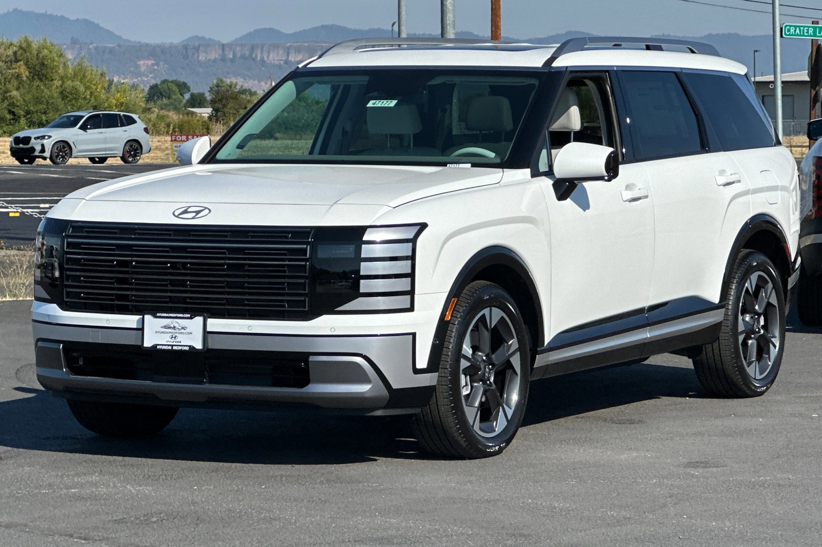 2026 Hyundai Palisade Limited photo 8