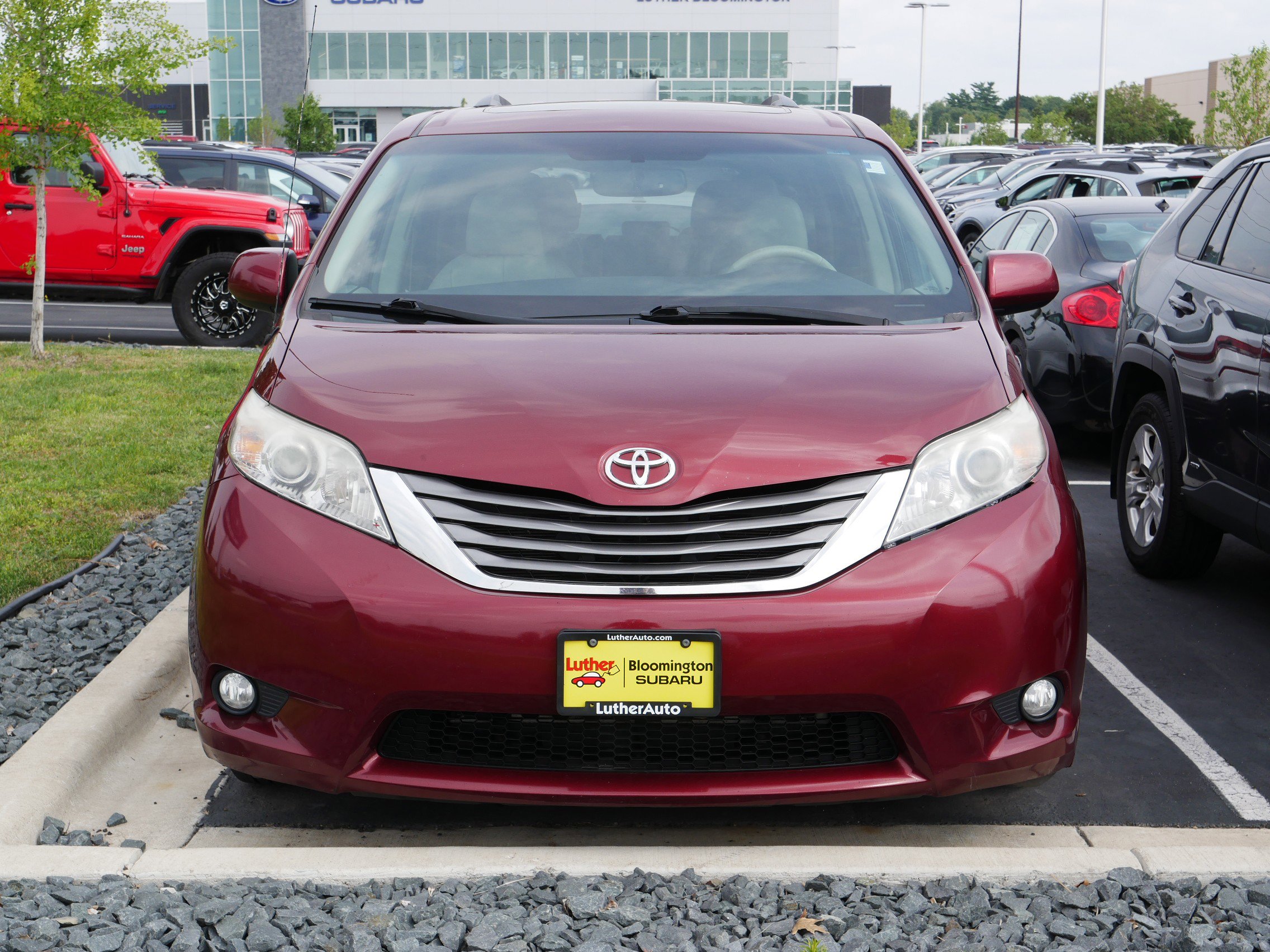 Used 2011 Toyota Sienna Limited with VIN 5TDYK3DC6BS155025 for sale in Bloomington, MN