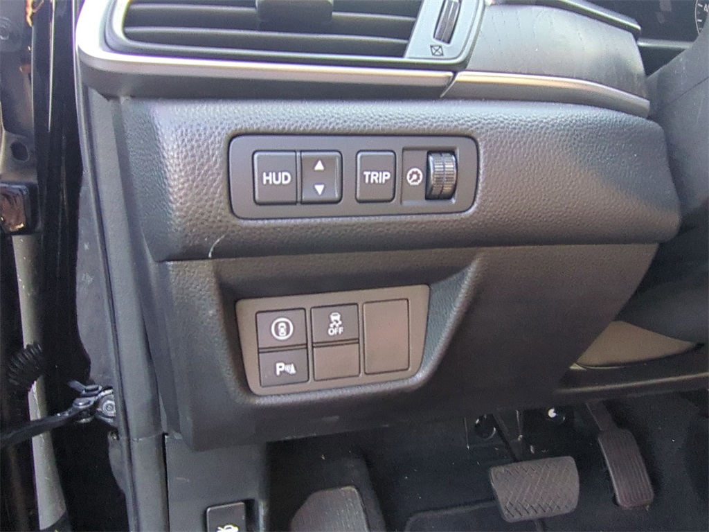 2022 Honda Accord Touring 2.0T photo 21