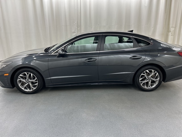 2022 Hyundai Sonata SEL photo 3