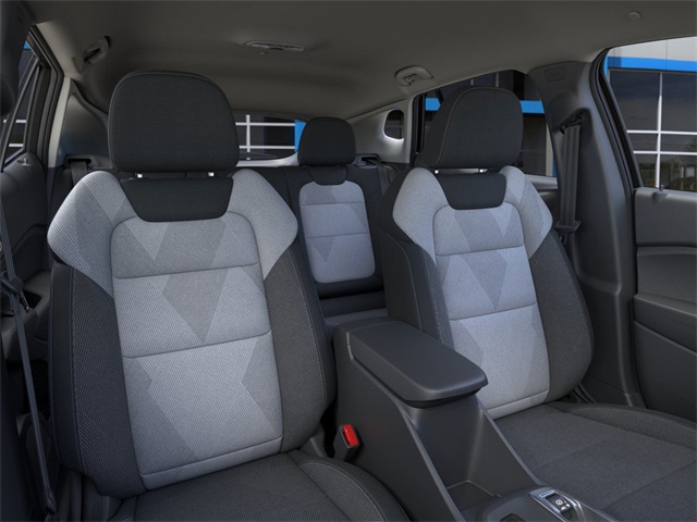 2025 Chevrolet Trax LS photo 13