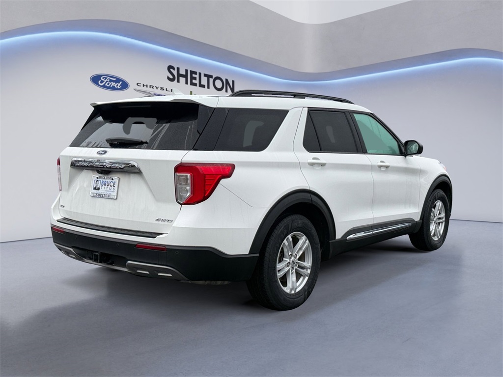 2022 Ford Explorer XLT photo 4