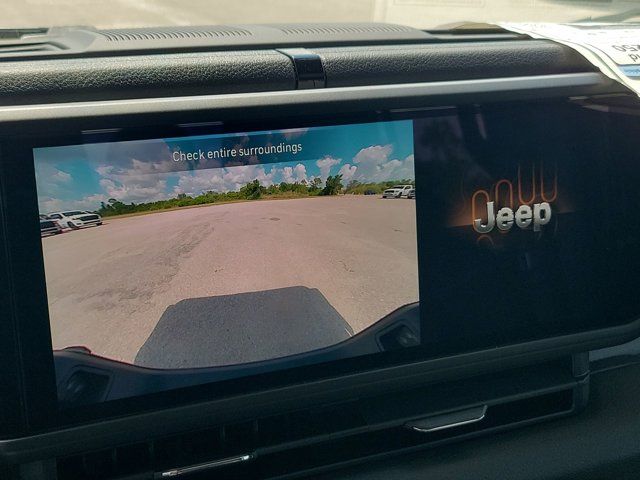 2025 Jeep Gladiator Sport photo 30