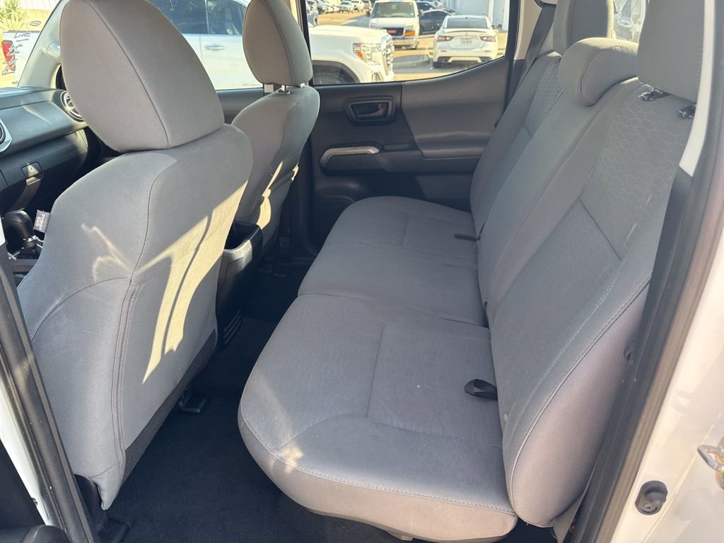 2018 Toyota Tacoma SR5 V6 photo 14