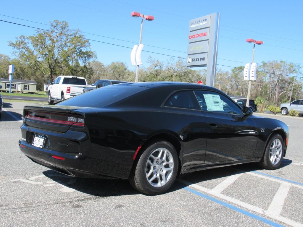 2025 Dodge Charger R/T photo 6