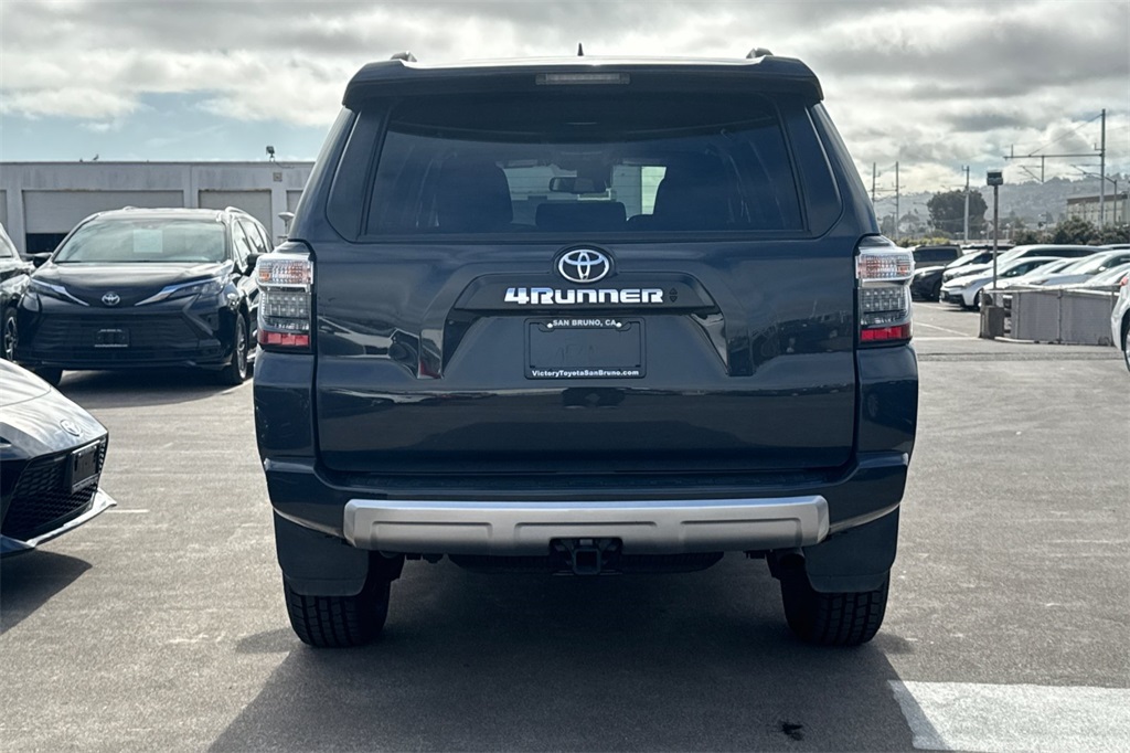 2024 Toyota 4Runner TRD Off-Road photo 4