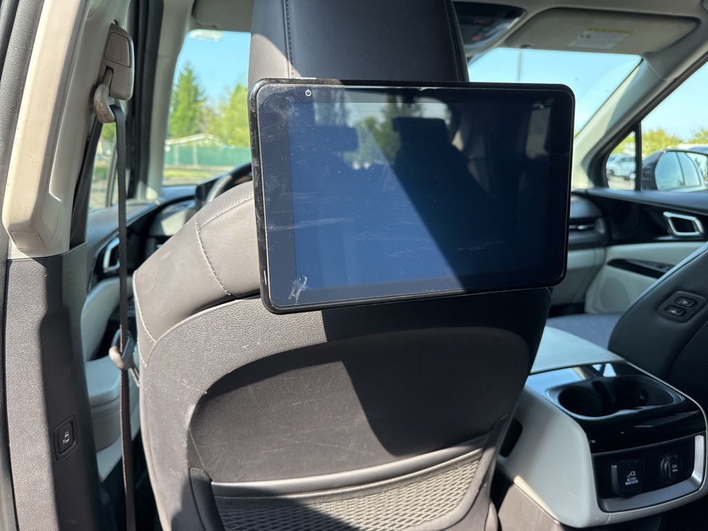 2024 Kia Carnival SX photo 18