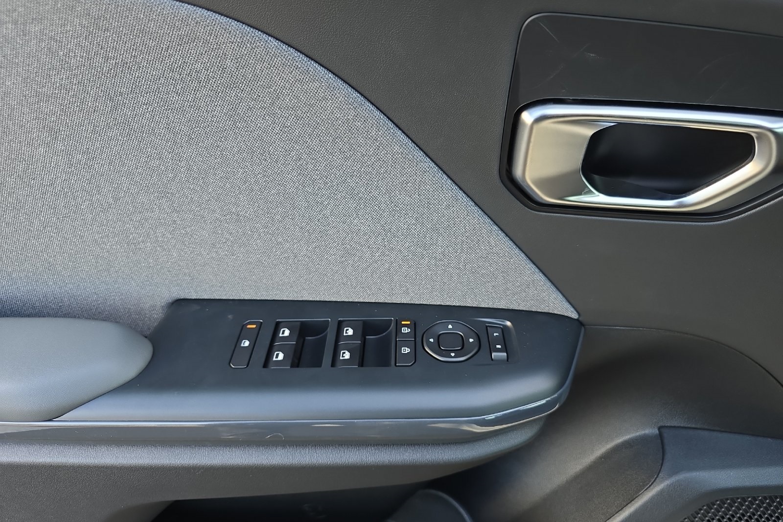 2025 Kia K4 EX photo 7