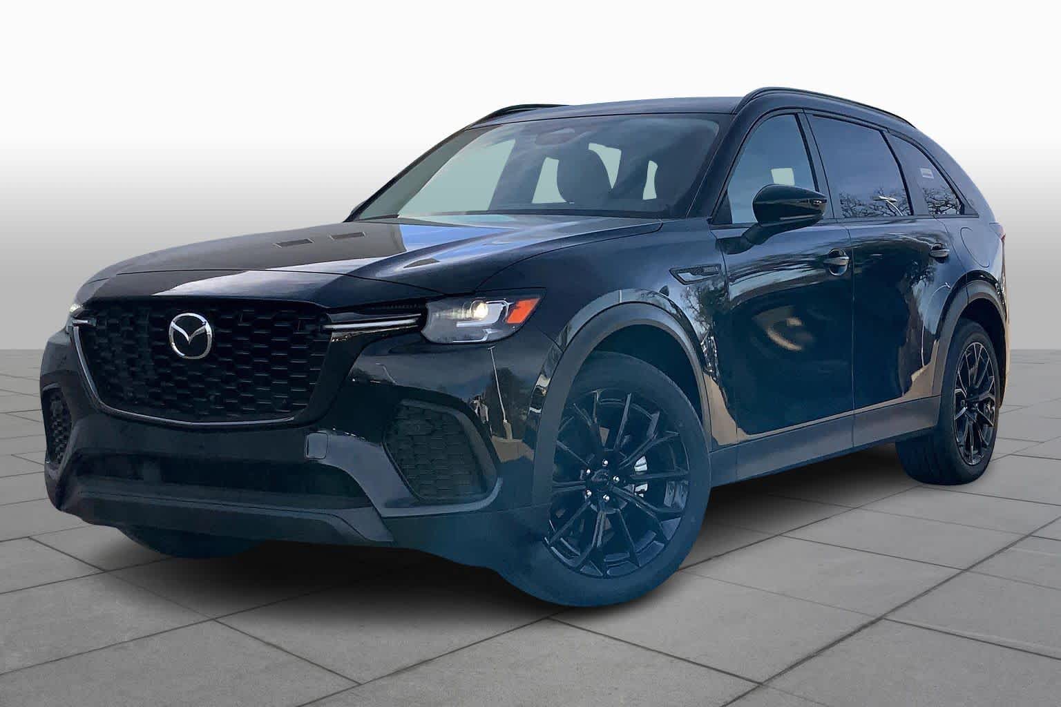 2026 Mazda CX-70 Preferred Package's photo