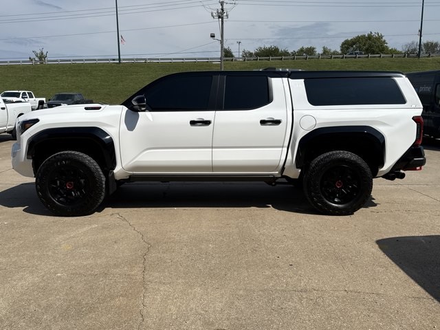 2025 Toyota Tacoma TRD Pro photo 8