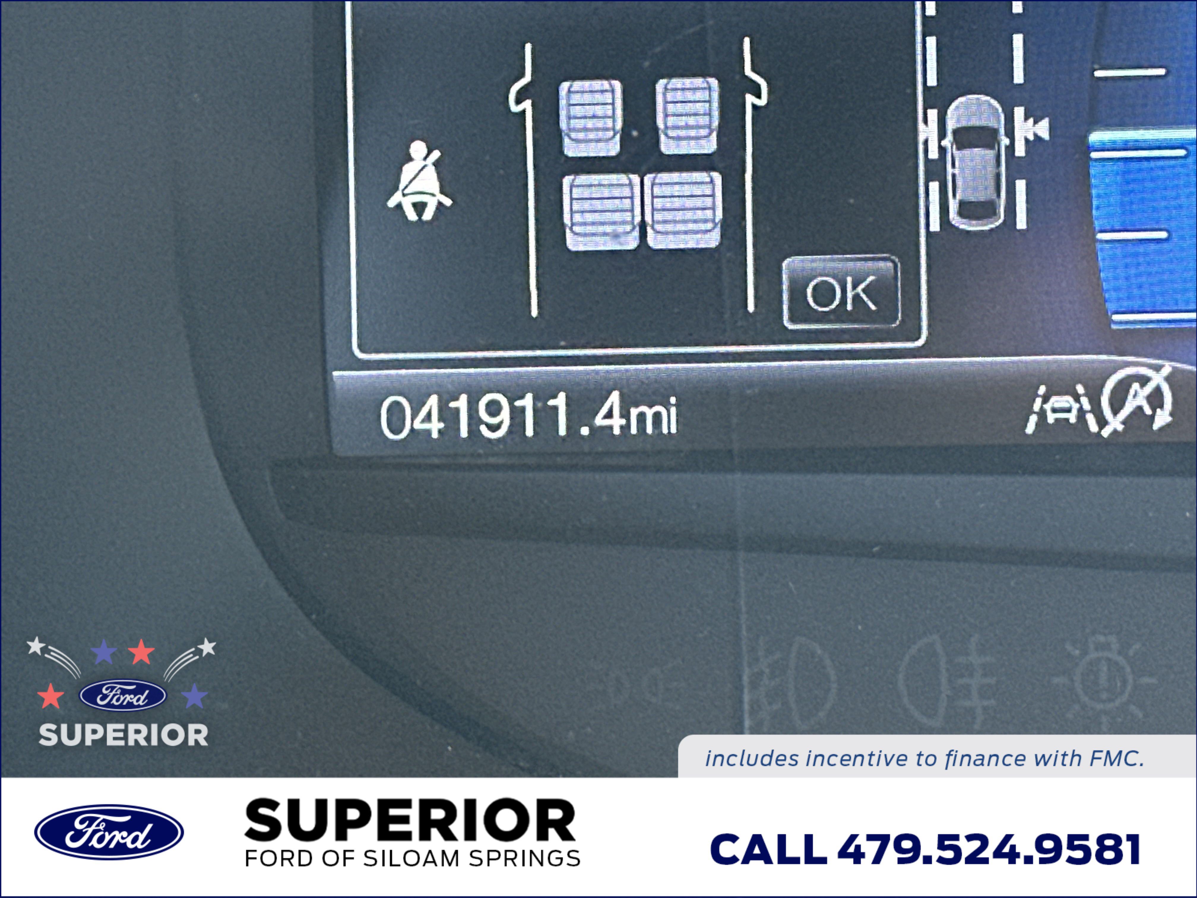 2024 Ford Edge ST photo 4