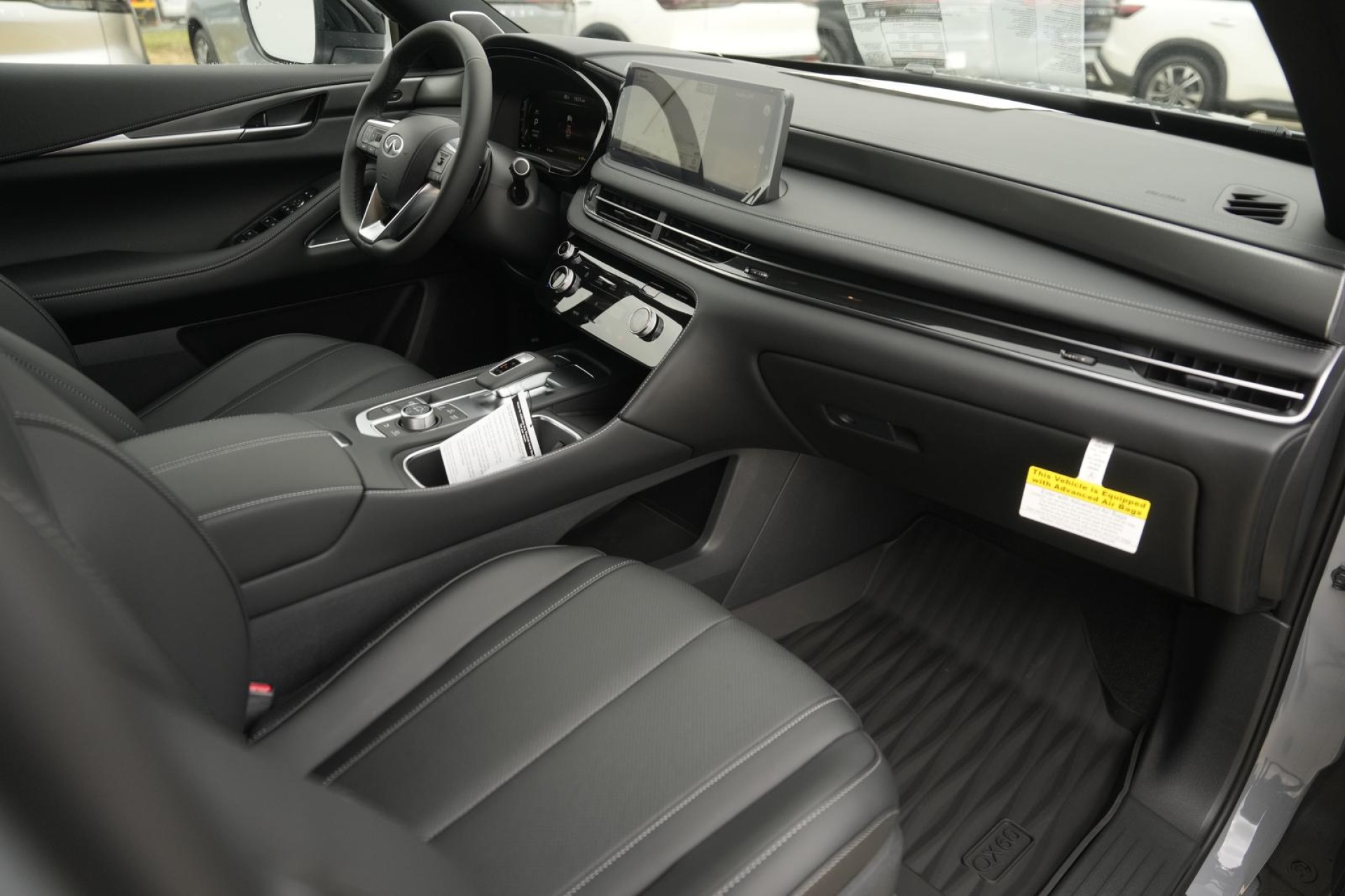 2025 Infiniti QX60 Luxe AWD photo 7