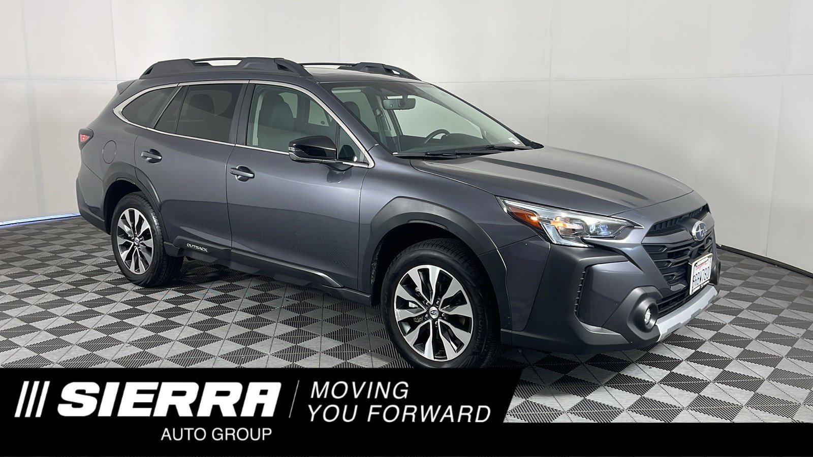 Used 2025 Magnetite Gray Metallic Subaru Limited image 1