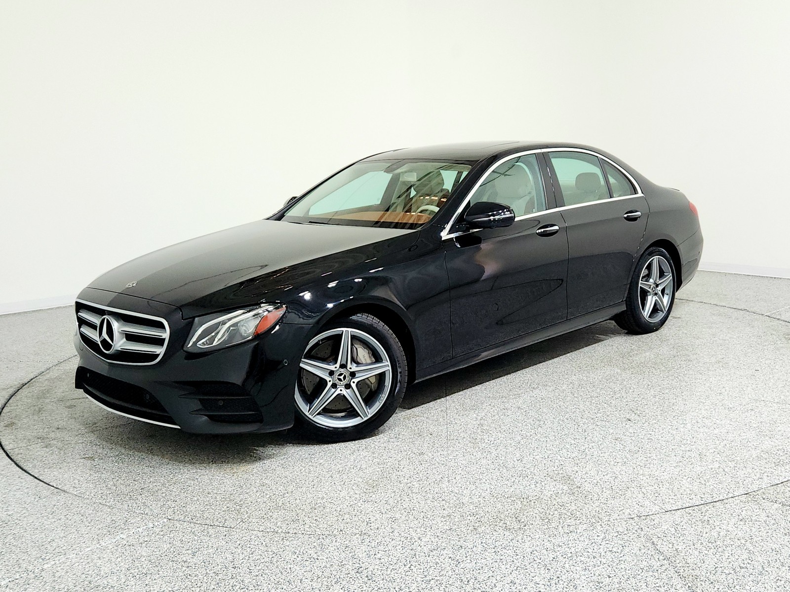 2019 Mercedes-Benz E-Class E300's photo