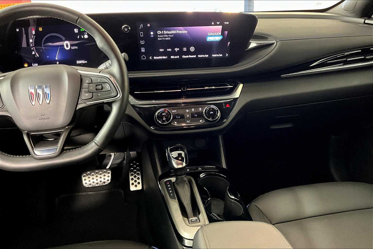 2024 Buick Envista ST photo 6