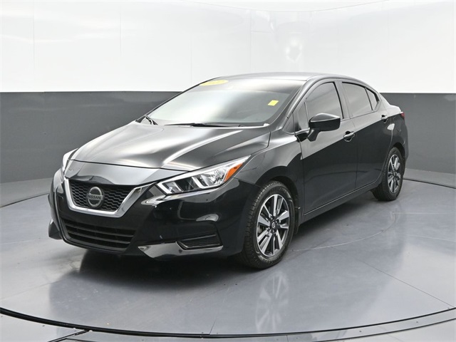 2022 Nissan Versa Sedan SV's photo