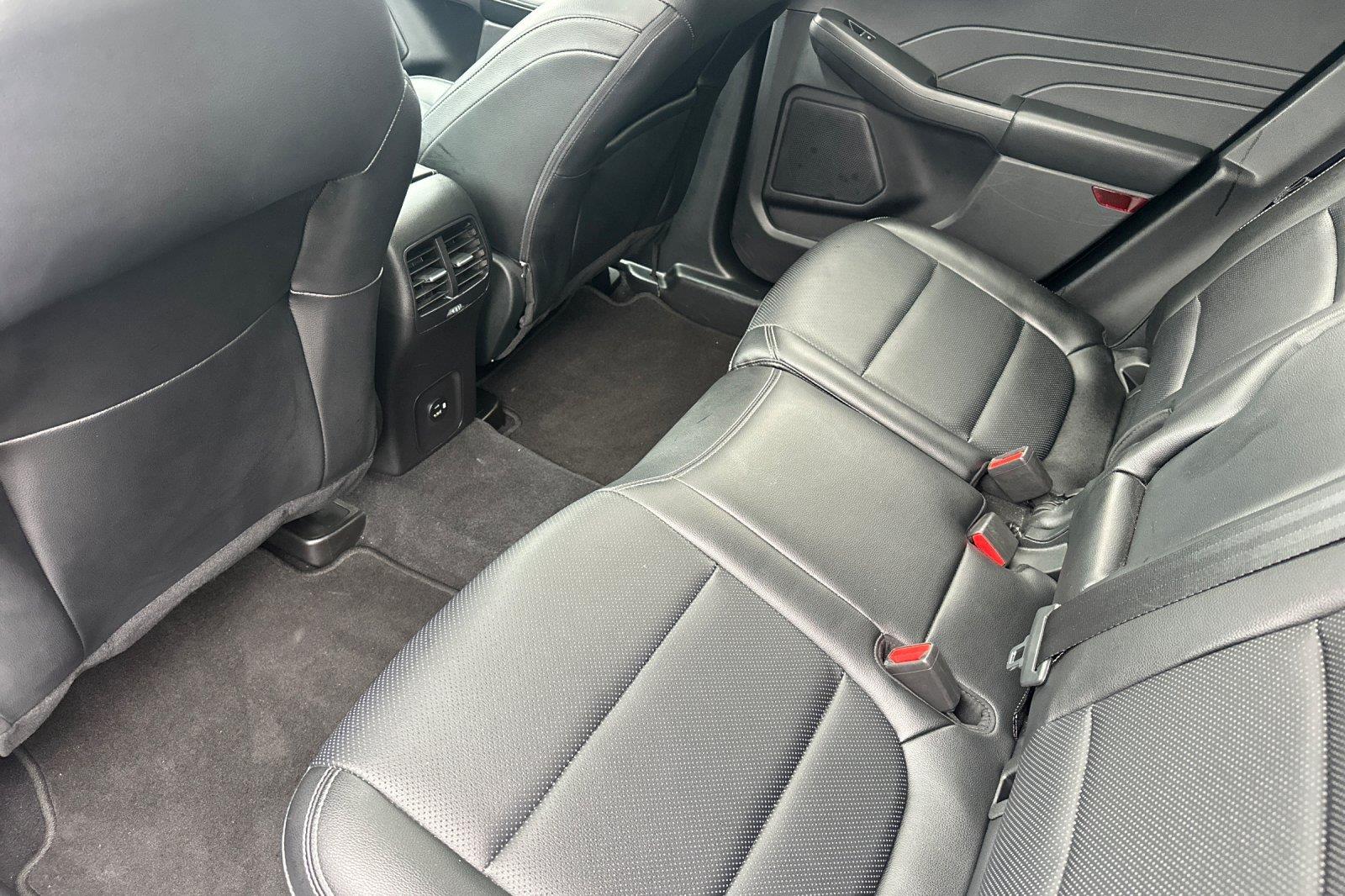 2022 Ford Escape SEL Plug-In Hybrid photo 10