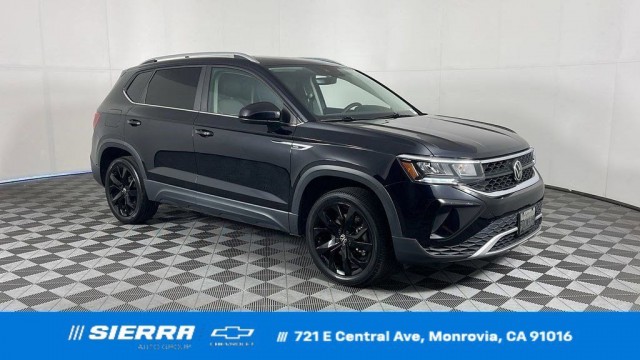2023 Volkswagen Taos 1.5T SE