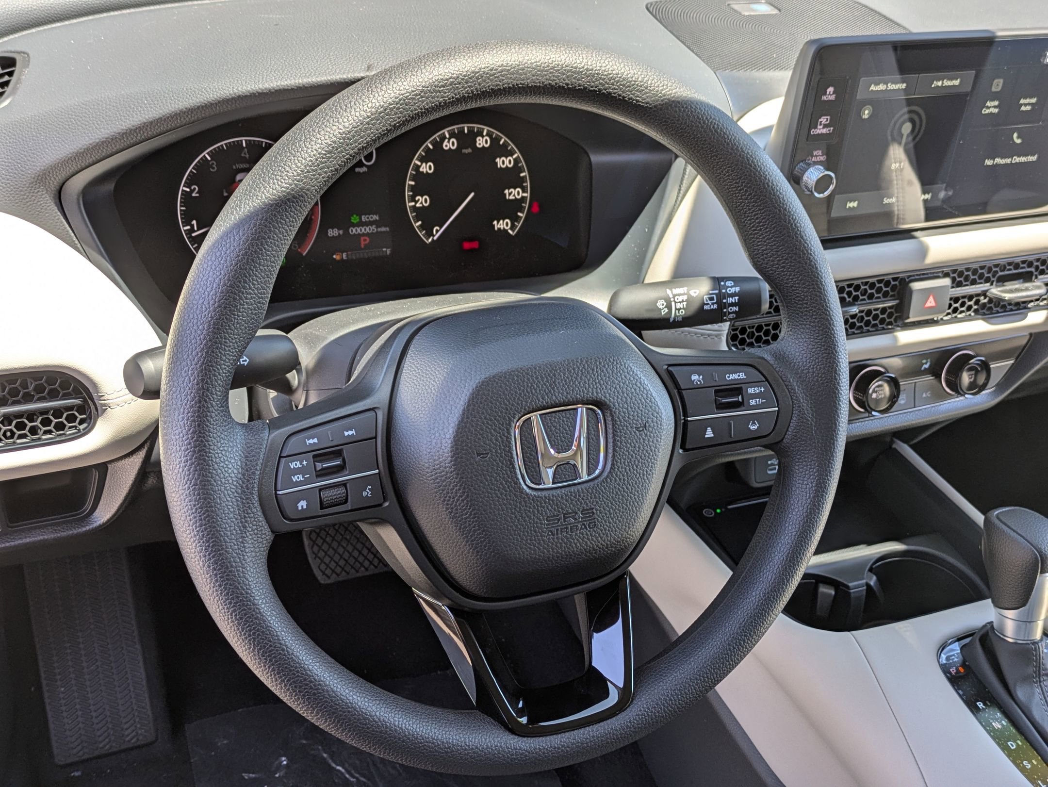 2026 Honda HR-V LX photo 14