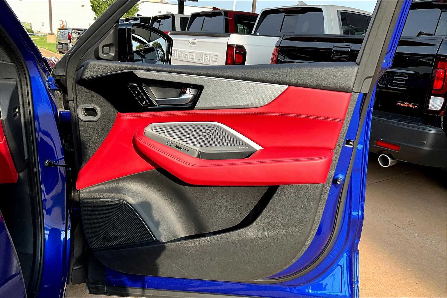 2025 Acura MDX SH-AWD A-Spec Advance photo 23