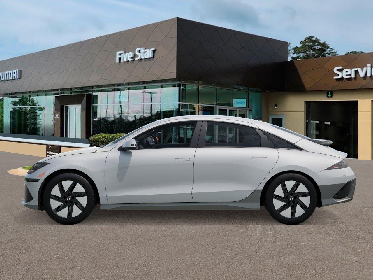 2025 Hyundai Ioniq 6 SE photo 2