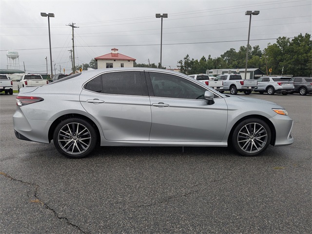 2023 Toyota Camry XLE photo 2