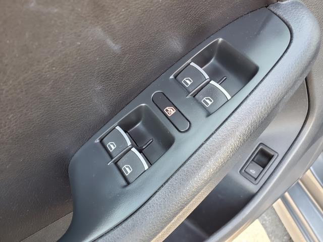 2014 Volkswagen Jetta SE photo 18
