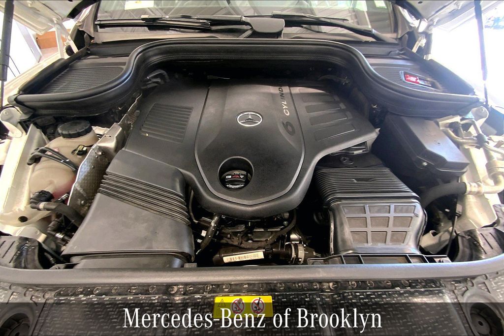 2023 Mercedes Benz GLE 450 4MATIC photo 18