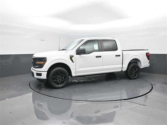 2025 Ford F-150 STX photo 4